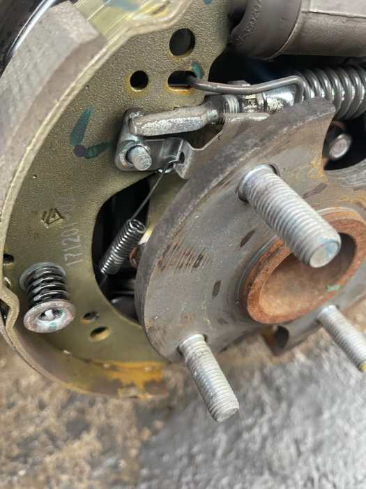 Taller mecánico - Peñalolén - Daniel Romero